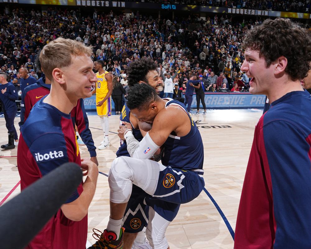 一直以来都 一直以来都