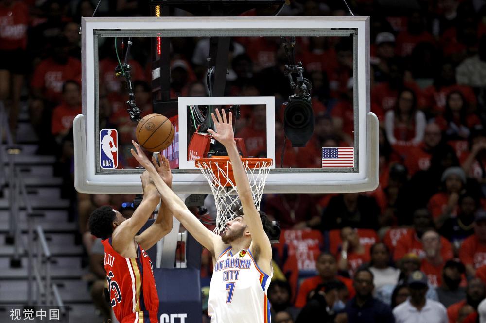 教练和球迷 教练和球迷