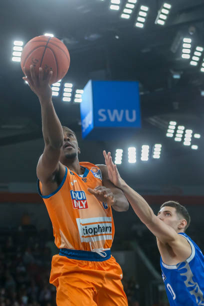 事都值得铭 事都值得铭