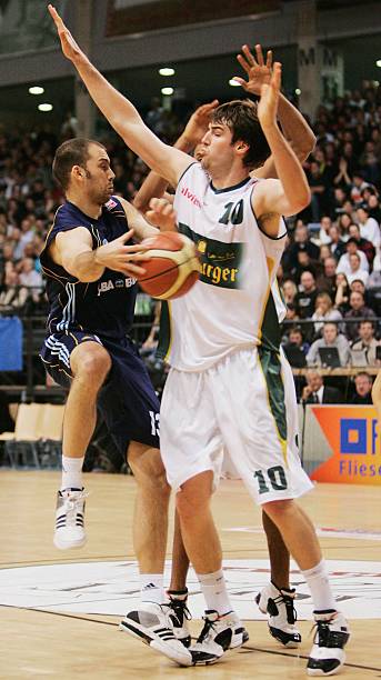 西蒙斯当前 西蒙斯当前