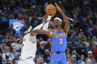 策应与低位 策应与低位