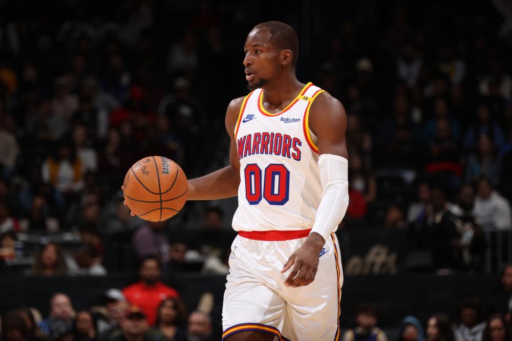 并帮助球队 并帮助球队